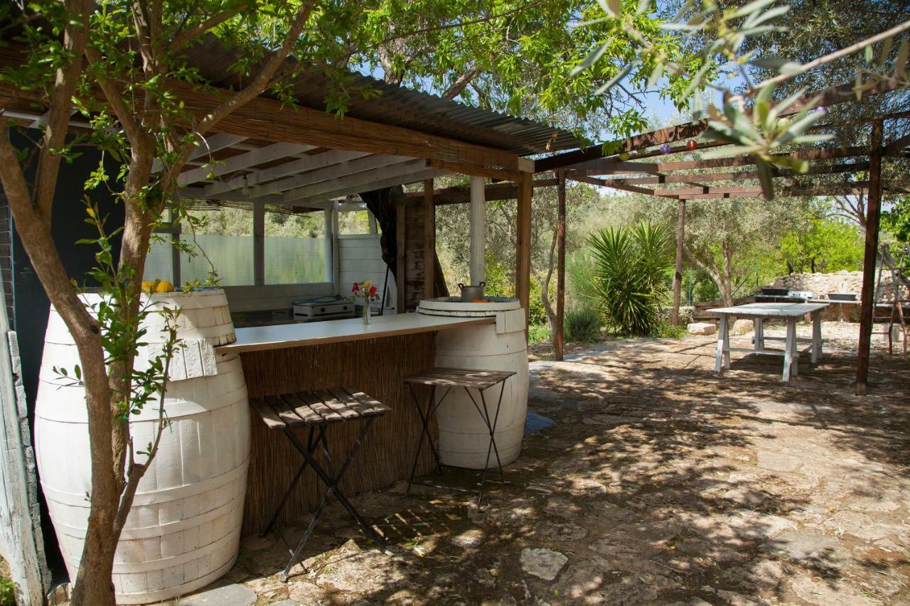 Camping Fiori Di 노토 외부 사진